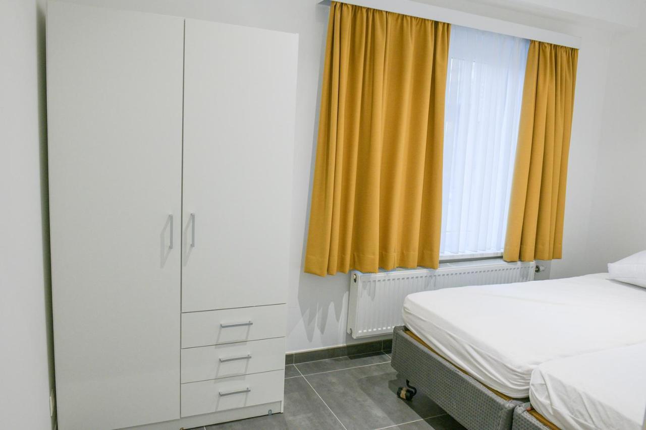 Modern Gelijkvloers Gezinsappartement Knokke-Heist Esterno foto