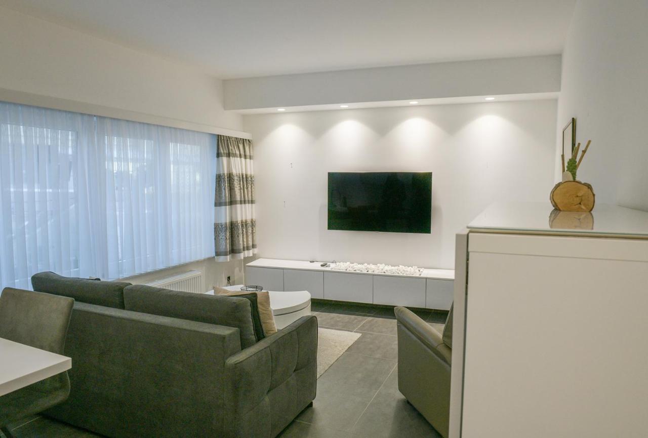 Modern Gelijkvloers Gezinsappartement Knokke-Heist Esterno foto