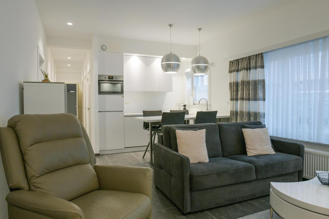 Modern Gelijkvloers Gezinsappartement Knokke-Heist Esterno foto